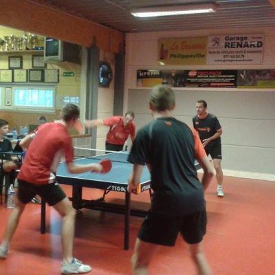 Tournoi de doubles à Philippeville